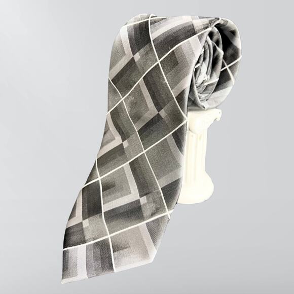 Van Heusen Handmade Grey Plaid Weave Pattern Tie - Picture 1 of 5